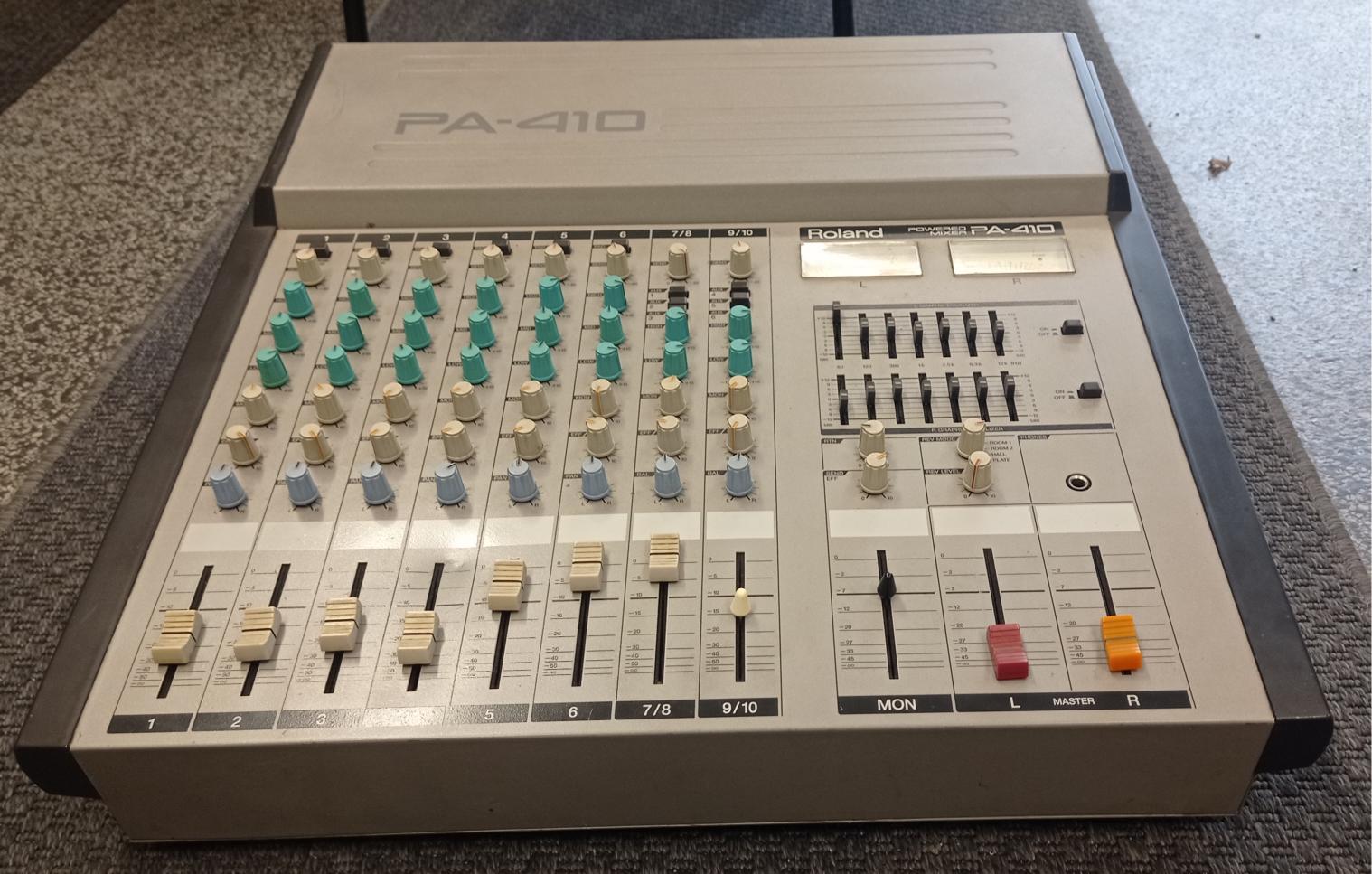 不動作品　ジャンクローランド ミキサー powered MIXER PA410 不動作品 ジャンクローランド ミキサー powered MIXER PA410