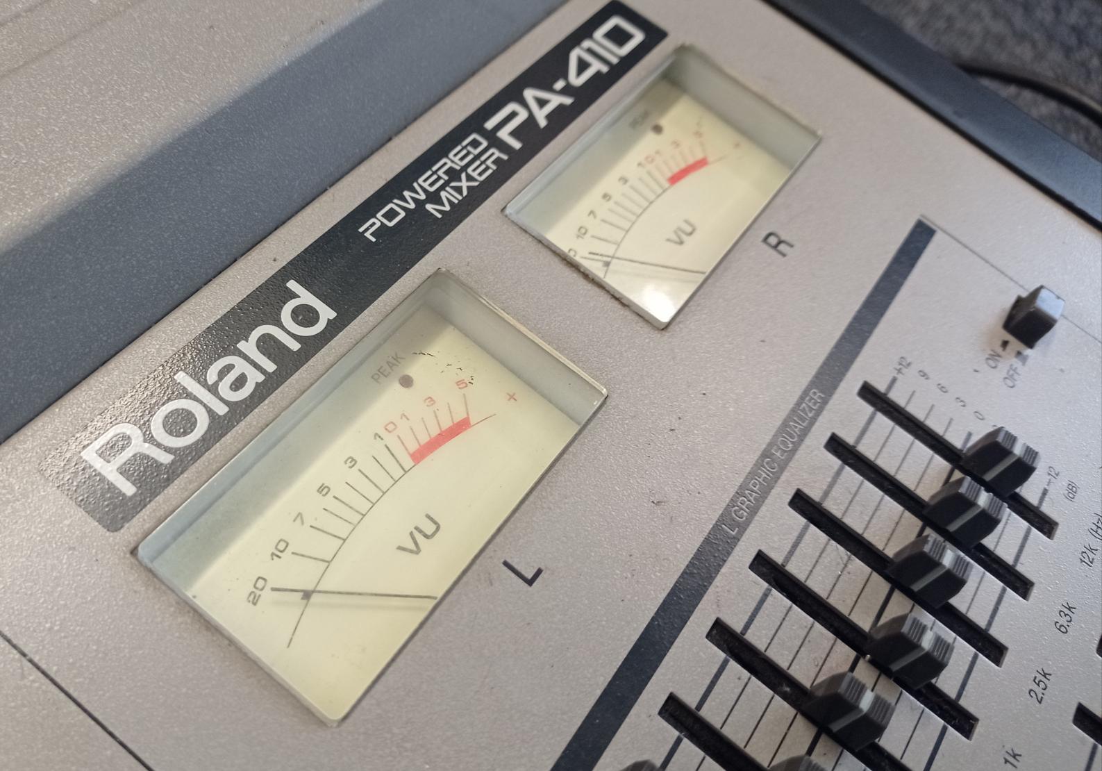 Roland PA-410 Powered Mixer :: Nettikitara.com